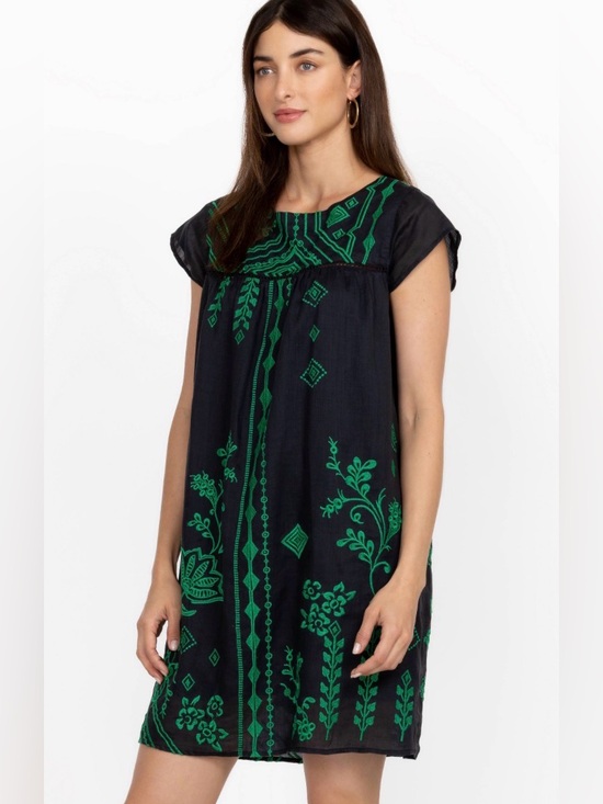Johnny Was Dresses & Skirts - Johnny Was Willow Petal Sleeve Black Mini TunicDress with Green Embroidery